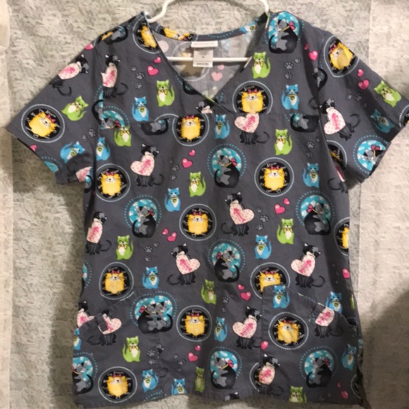 Scrubstar Cat Print Top
